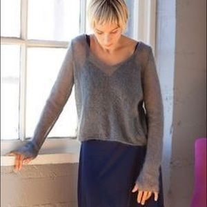 Sheer/ Light-weight Sweater